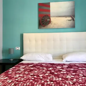 https://room-110-bari.barihotels.org